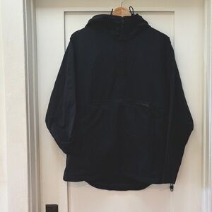 Outdoor Voices windbreaker pullover black, size small
